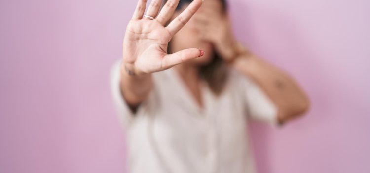 Aproximación a la violencia machista contra las mujeres en el trabajo desde la prevención de riesgos laborales. Aproximación a la violencia machista contra las mujeres en el trabajo desde la prevención de riesgos laborales.